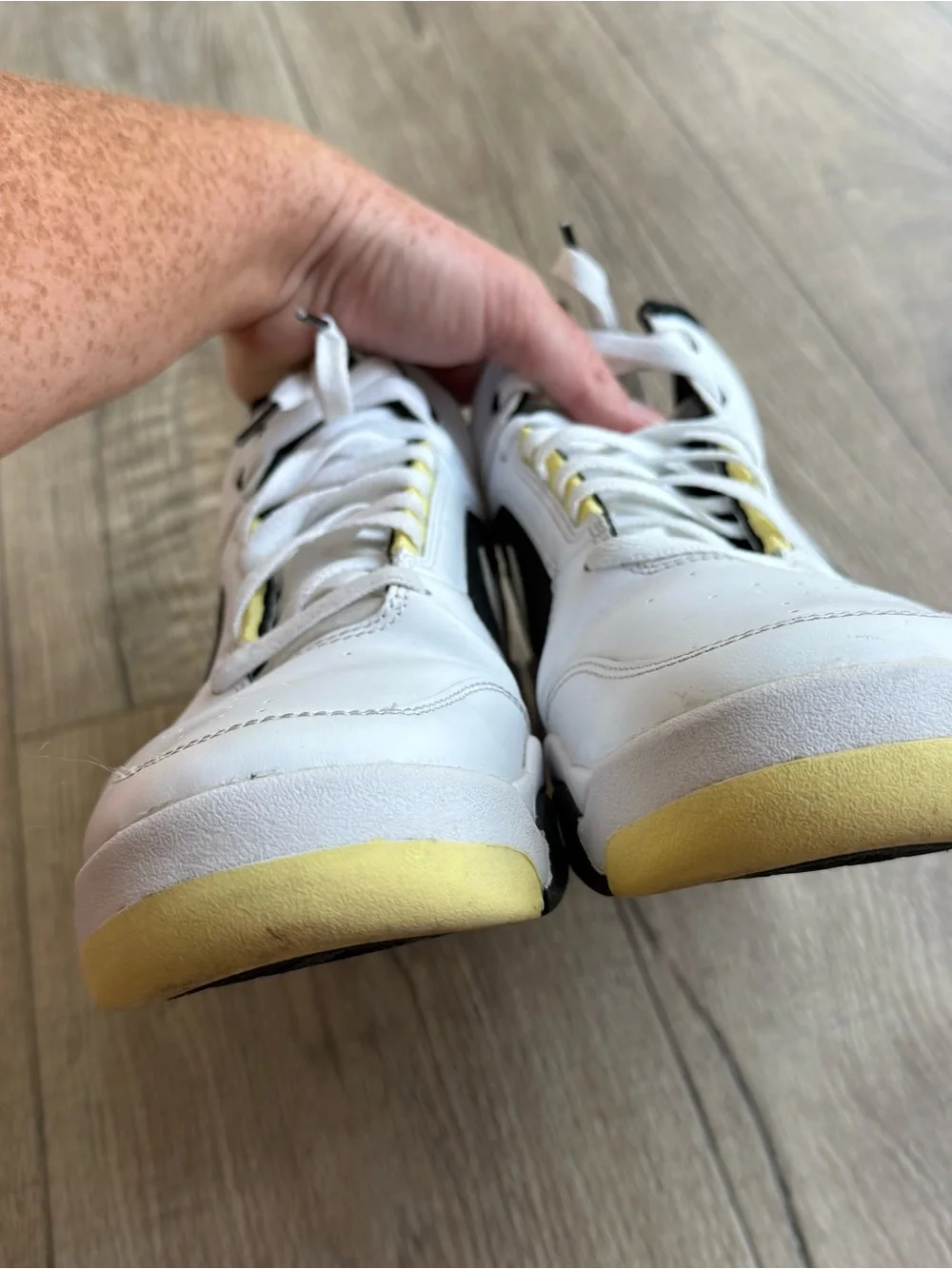 Nike Air Flight Lite Mid sneakers men’s size 8.5 white lemon